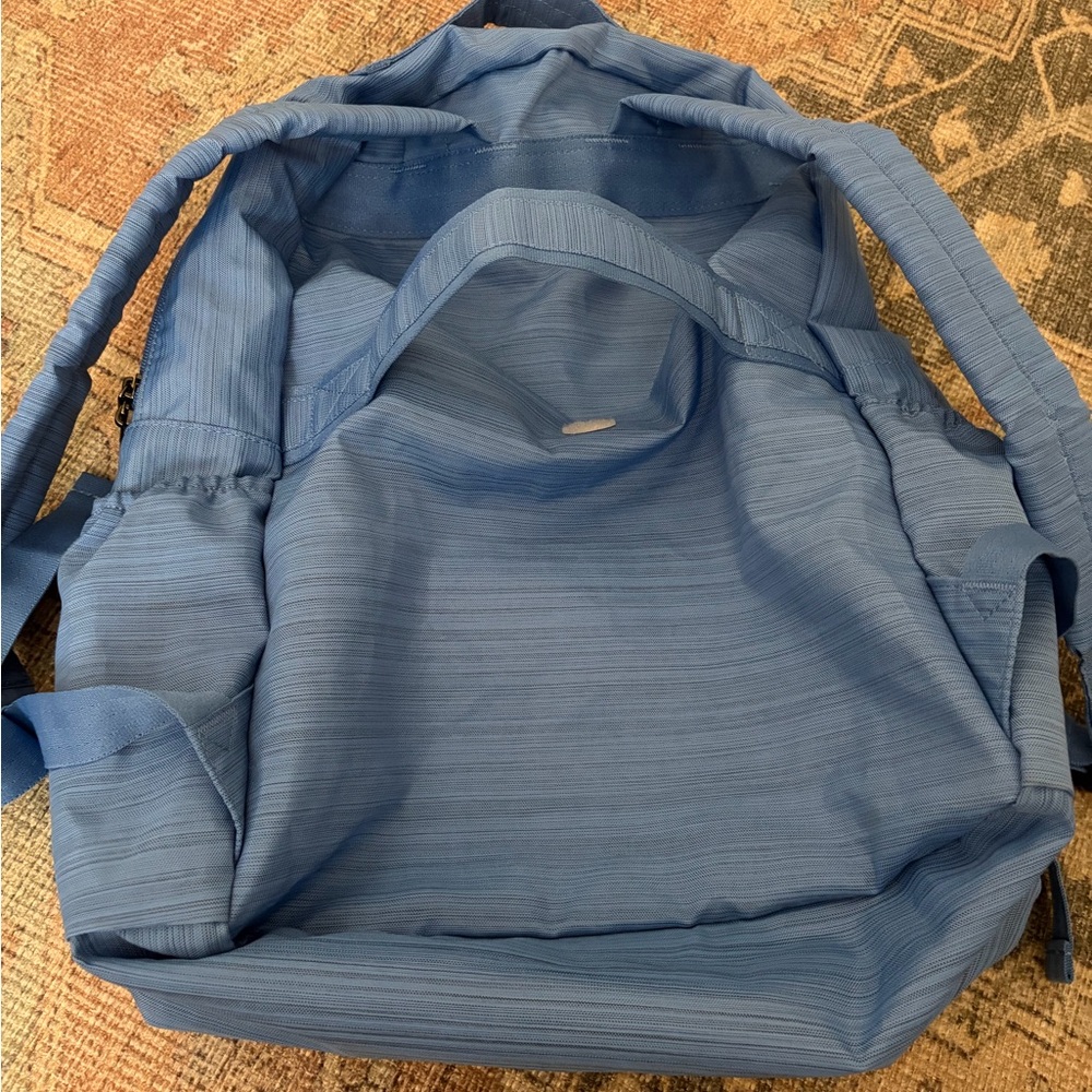LUG Puddle Jumper SE Packable Backpack - Brushed Blue NWT Brand New - Picture 9 of 14